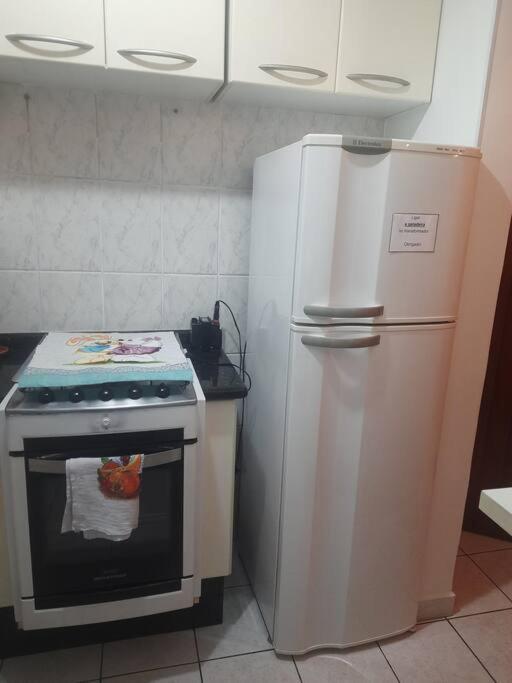 Apartment Apto De Facil Localizacao Com Ar Condicionado!